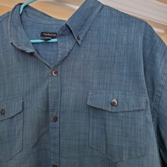 Gorgeous blue van heusen mens button down size 18-18 1/2 - Picture 5 of 5